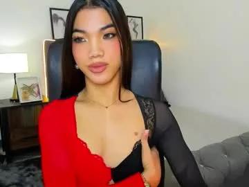 Freechat naughtyvixennova on Chaturbate