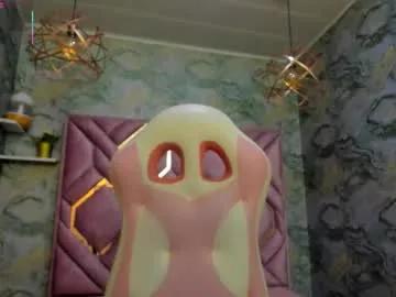 Freechat neffertiry_ebonny on Chaturbate