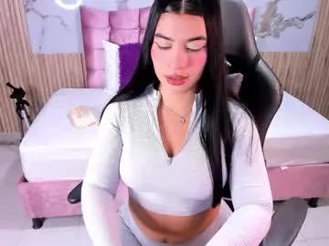 Private nicolee19_ on Chaturbate