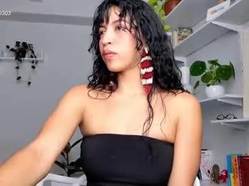 Freechat nikol_je on Chaturbate