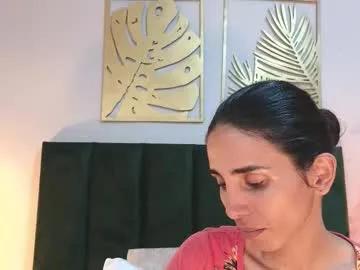 Freechat ninacavallli on Chaturbate