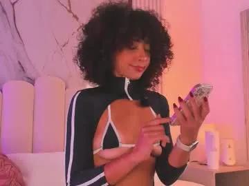Chaturbate oshun_25 is Freechat oshun_25 — GOAL: Ready to squirt all over my thighs Dripping in elegance, My fuckmachine is ready, and my pussy can't wait to squirt for you #fuckmachine #anal #squirt #ebony #latina