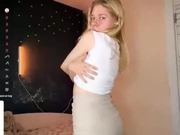 Freechat peggymeggy on Chaturbate