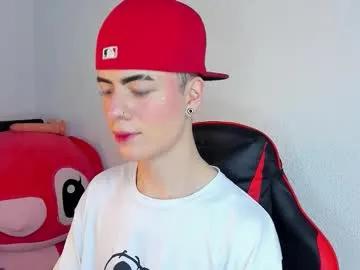 prince_adreww — GOAL: Naked [196 tokens remaining] Welcome to my room! #feet #new #femboy #twink #18