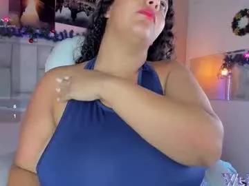 rachell_honey7 — sucking my nipples leaves me very wet [68 tokens left] #suck #bigboobs #chubby #deepthroat #spit