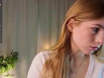 Freechat rashidagiczewski on Chaturbate