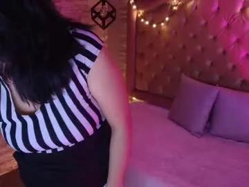 Freechat roxanne_han on Chaturbate