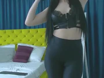 Freechat rubyhills on Chaturbate