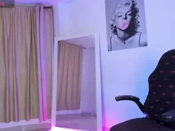 sabrina_lopez1 — CUM IN YOU MOUTH ;) [1600 tokens remaining]