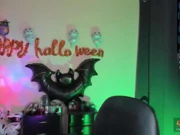 Freechat shantalcerezo on Chaturbate