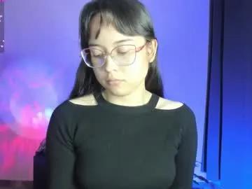 Freechat shantalcerezo on Chaturbate