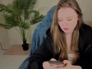 sirenablessing — GOAL: flash your breasts [0 tokens remaining] Welcome to my room! #skinny #brunette #lovense #new #18