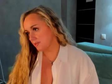 sky_kuper — GOAL: Oil on the  belly [33 tokens remaining] Hey im Sky im new here lets have fun :) #bigass #mature #bigboobs #curvy #blonde