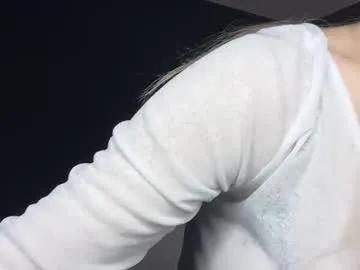 Freechat skyeveil on Chaturbate