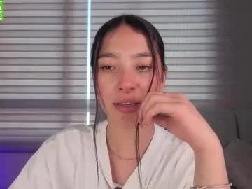 Away sophie_bbs on Chaturbate