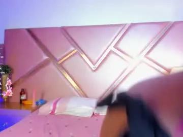 Freechat sophiesinclair on Chaturbate