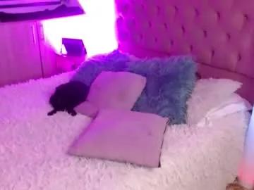 soysilvanna_ on Chaturbate 