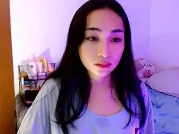 Freechat sweetlilly_18 on Chaturbate