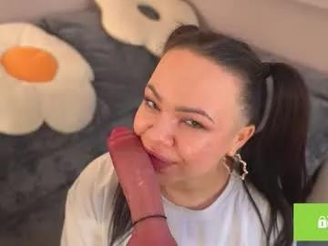 Freechat thunder_suck on Chaturbate