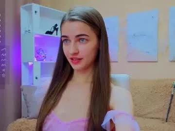 Freechat vikiberry on Chaturbate