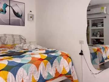 wendy_and_alex1712 — CUMFACE AND FUCK PUSSY: PVT IS OPEN #squirt #latina #bigass #anal [1500 tokens remaining]