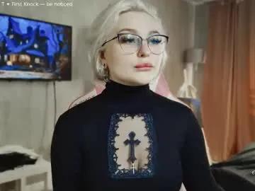 Freechat wounded_goddess on Chaturbate