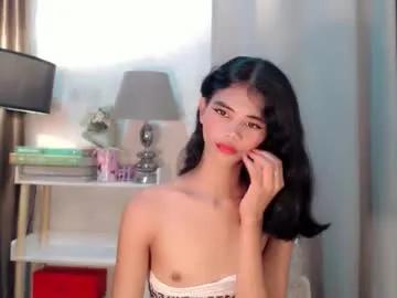 Freechat yourfavoratevivian on Chaturbate