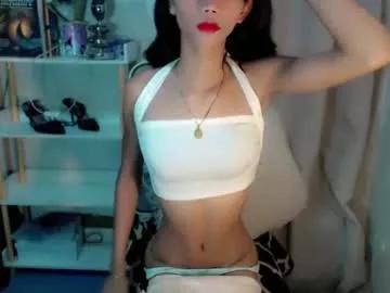 Freechat yourfavoratevivian on Chaturbate