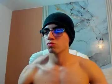 zhingarher — #Muscle Flexing & #BigCock  - Goal: jerk off quickly  [199 tokens left] #young #muscles #fit