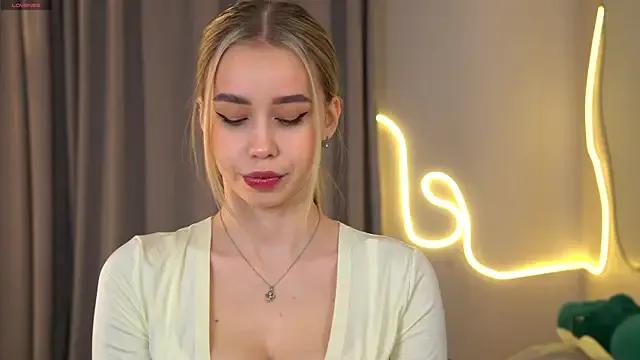 Freechat _Spring_Day_ on StripChat