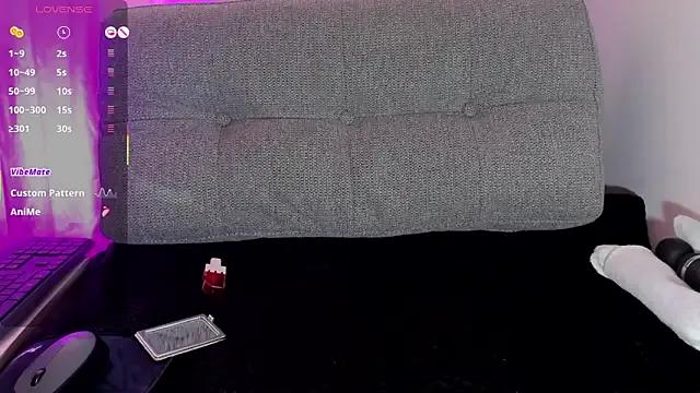 ADELINA_CONTE — mega squirt in leggins 