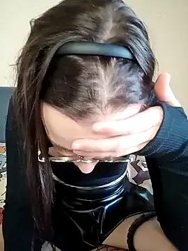 Freechat Aelita_bb on StripChat