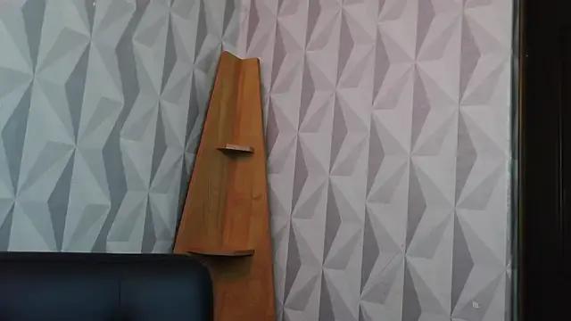 Freechat Aelita_bb on StripChat