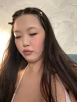 Freechat Aiko_Yumi on StripChat