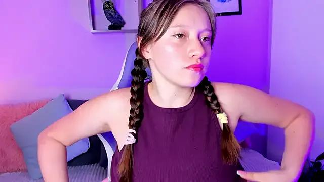 Freechat AliciaMoonx on StripChat