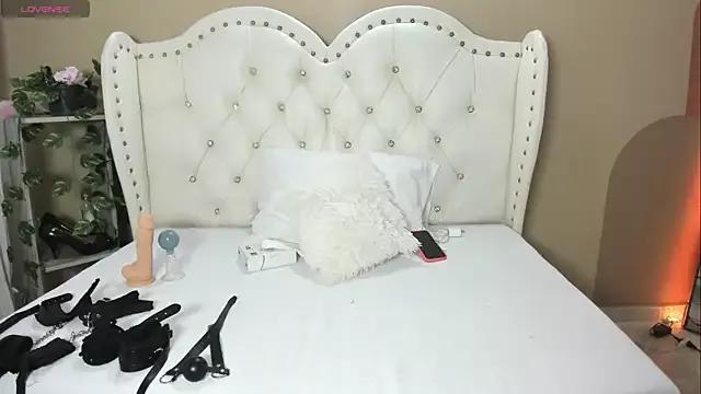 Freechat Alison_Milk on StripChat