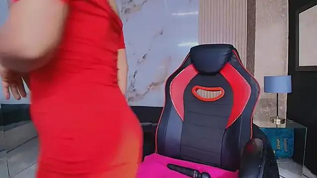 Freechat AmorMia on StripChat