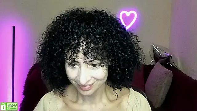 Freechat Arianasweety23 on StripChat