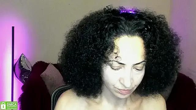 Freechat Arianasweety23 on StripChat