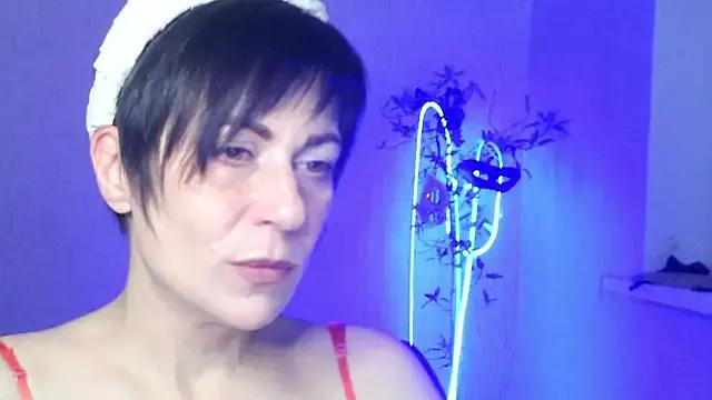 Ashley_Brookss — feet close to the camera