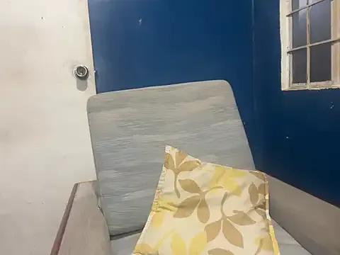 asian-doll on StripChat 