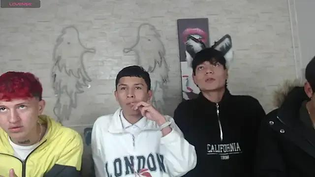 axel_milo_kairo_and_noa — KISS