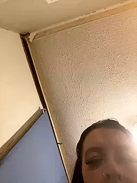 Group Bellababexox on StripChat