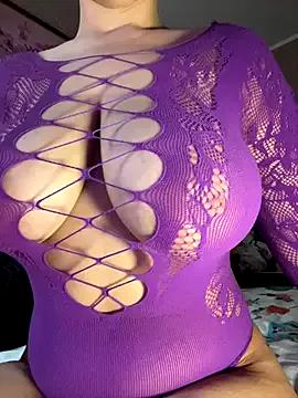 Freechat Best-B00bs on StripChat