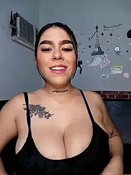 BigTits_Kitty — Freechat on StripChat
