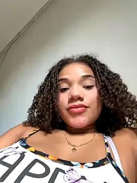 Freechat Bombomziin on StripChat