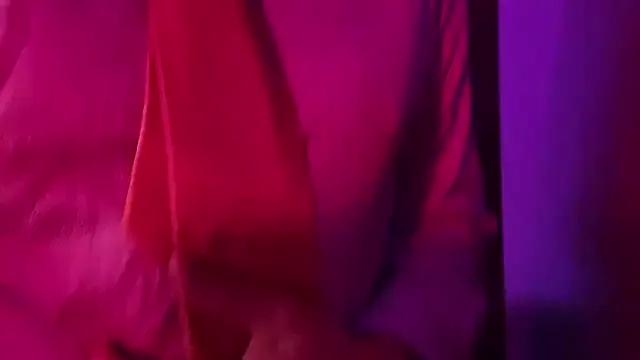 BushBator — Get naked and fuck toy