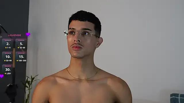 Freechat Busterspinter on StripChat