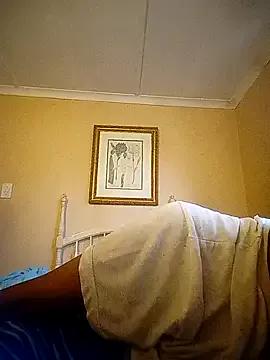 Freechat bustybillies on StripChat