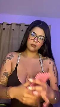 Freechat CaroBeach on StripChat